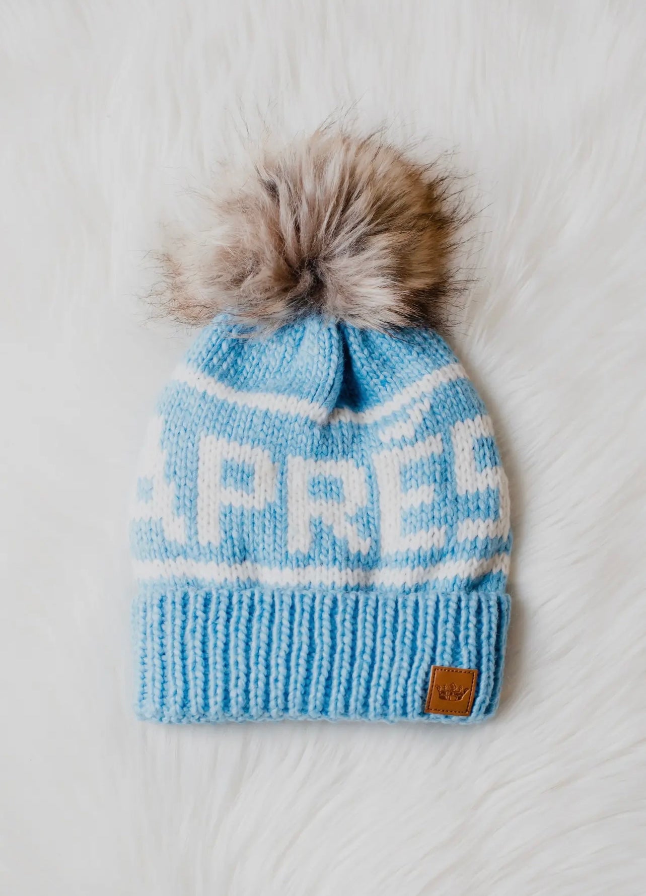 Après Knit Hat with Faux Fur Pom Après Knit Hat with Faux Fur Pom